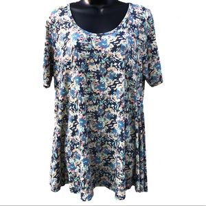 ❄️3/$18❄️ LulaRoe | Floral Top | Medium